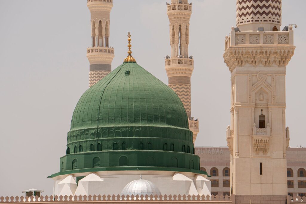 The iconic Green Dome of Al-Masjid an-Nabawi in Medina, Saudi Arabia, with surrounding minarets, an image for The Prophet's Marriages: Zaynab, Ṣafiyyah and Māriyah